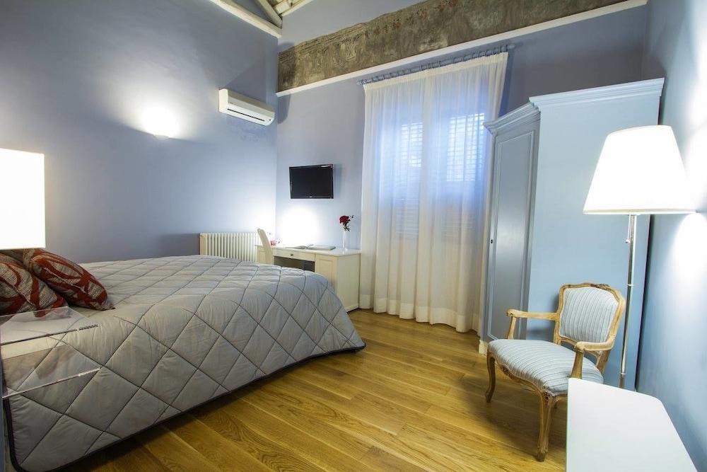 Palazzo Arone Dei Baroni Di Valentino Ξενοδοχείο Παλέρμο Εξωτερικό φωτογραφία